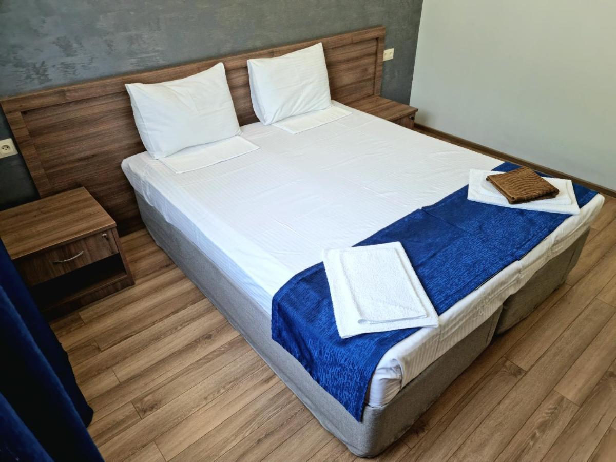 Nobi Guest House Gagry Eksteriør bilde