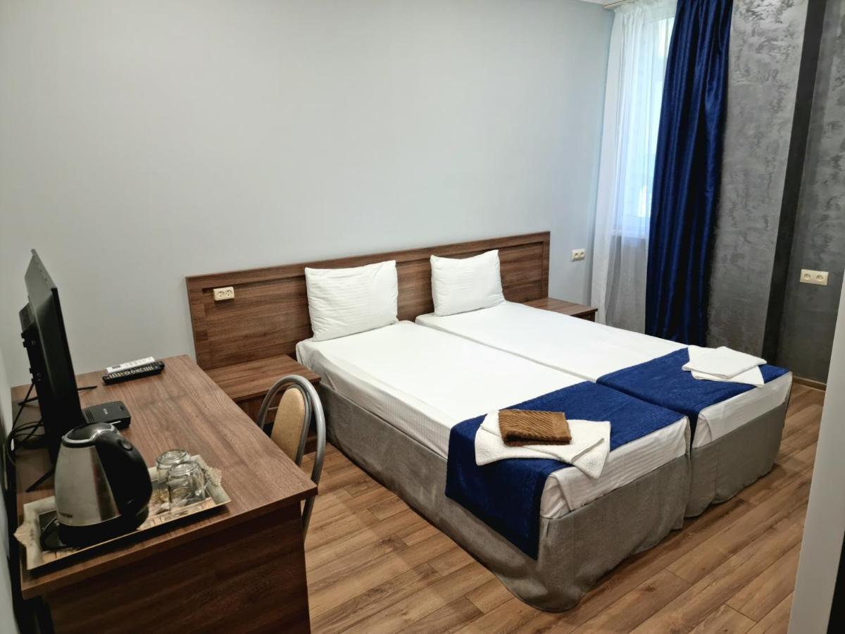 Nobi Guest House Gagry Eksteriør bilde